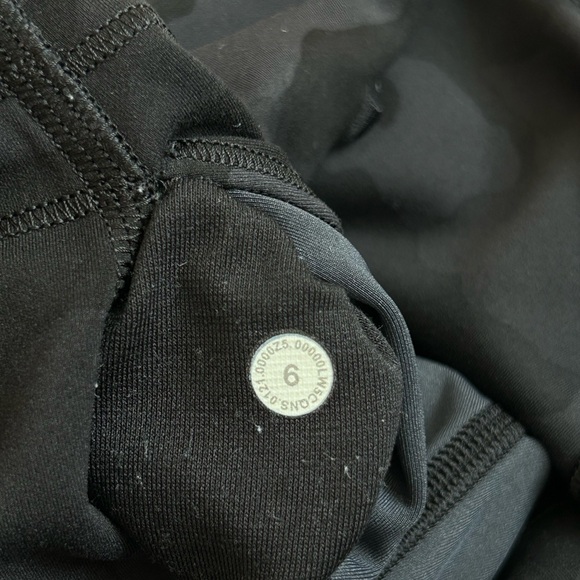lululemon athletica Black Camo Leggings - Picture 7 of 8